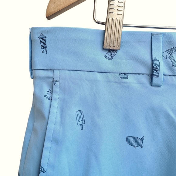 Walter Hagen Golf Short with 4th of July Print - Picture 3 of 9